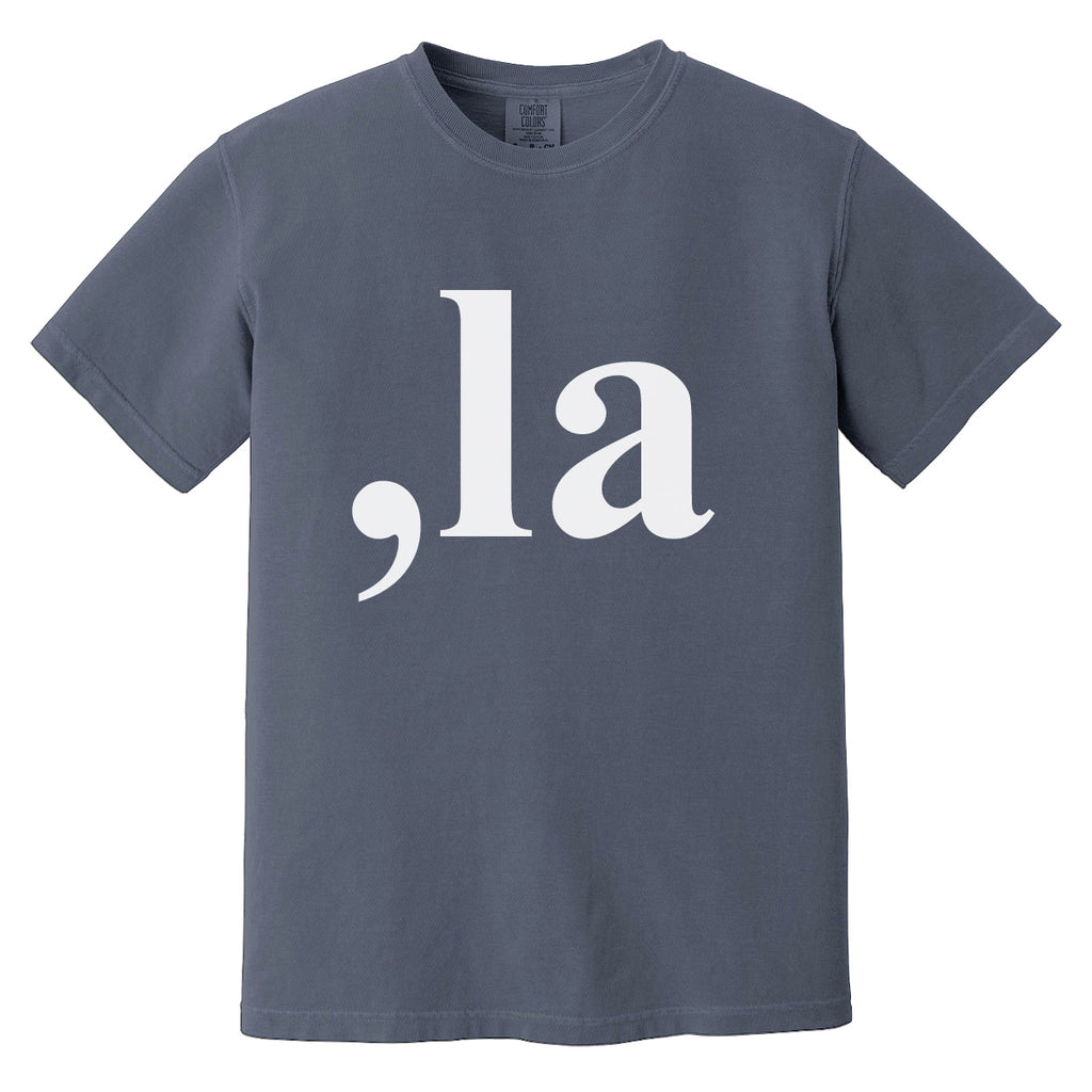Comma La Kamala Unisex T-shirt - printwithsky